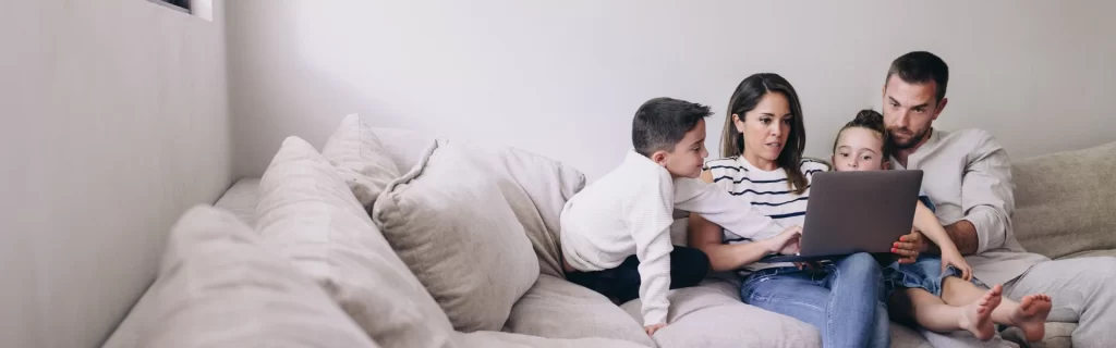 Despesas com centros de estudos