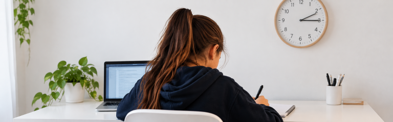 Quanto tempo deve uma criança estudar por dia?